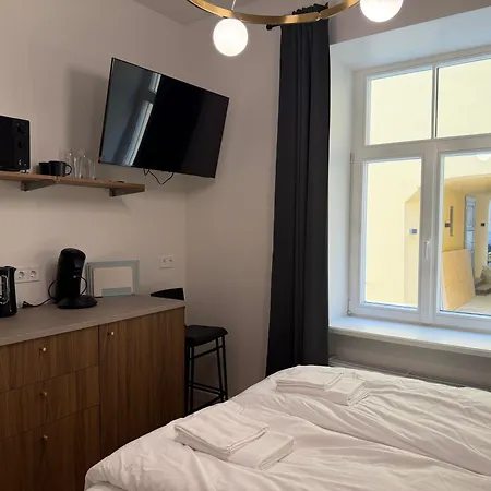 Linden - 5 Min To Old Town Апартаменти Рига