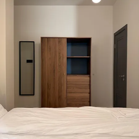 Апартаменти Linden - 5 Min To Old Town Рига
